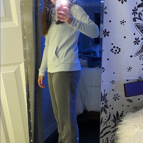 Nike Dri-Fit Hoodie - Picture 6 of 8